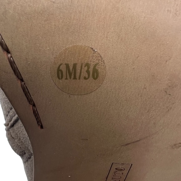 Vince Camuto Brown Leather Kyleena Block Heel Peep Toe Ankle Boots Size 6 Womens - Picture 11 of 12